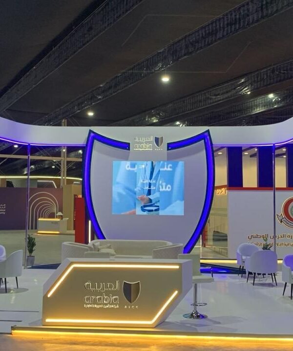 تعرف على أهمية تصميم بوثات المعارض ودورها في جذب العملاء وزيادة التفاعل داخل المعارض والمؤتمرات.